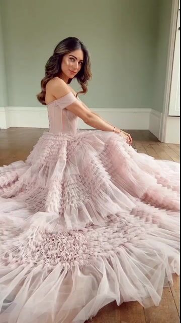 Misty Rose Off-The-Shoulder Frill-Layered Gown